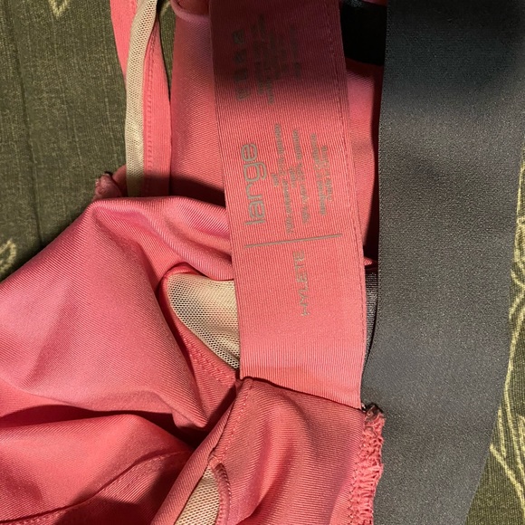 Hylete sports bra. No pads. Size L - Picture 3 of 3